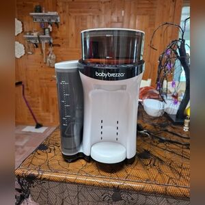 Baby Brezza Formula Pro Baby One Step Formula Maker